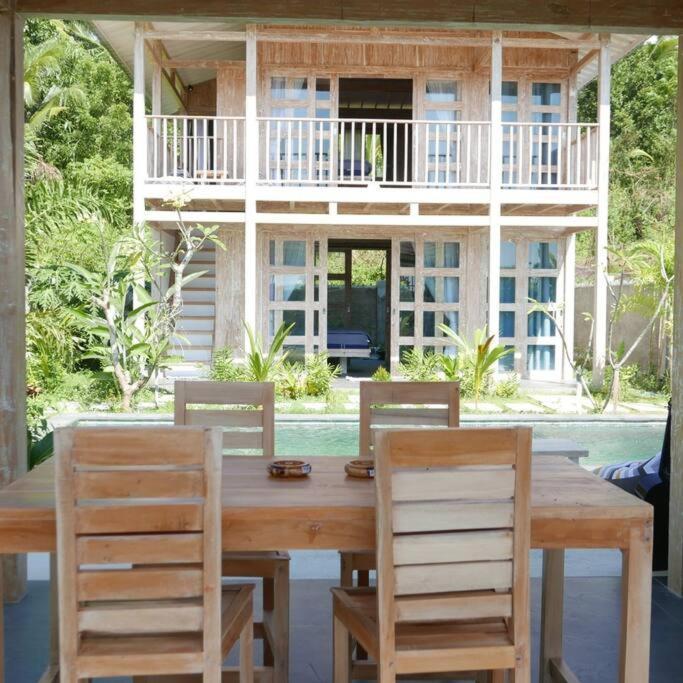 Silir Villa "Your Cozy Home" Mataram Exterior photo